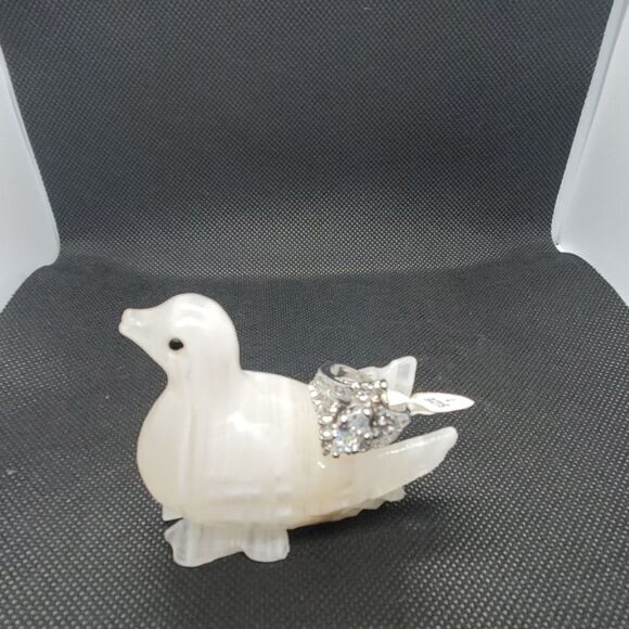 NWT Gorgeous Sparkly Silver Ring - Picture 1 of 8